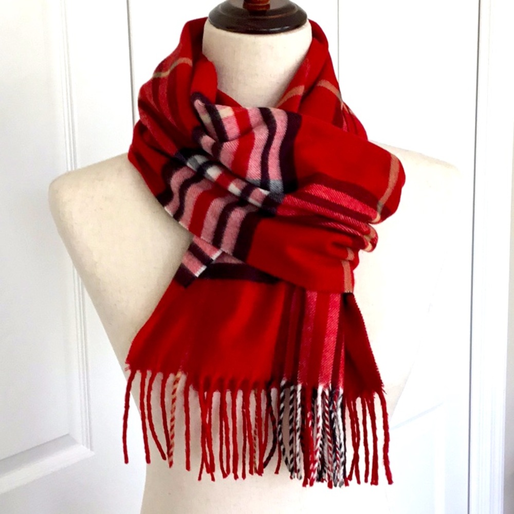 Winter scarf EUC